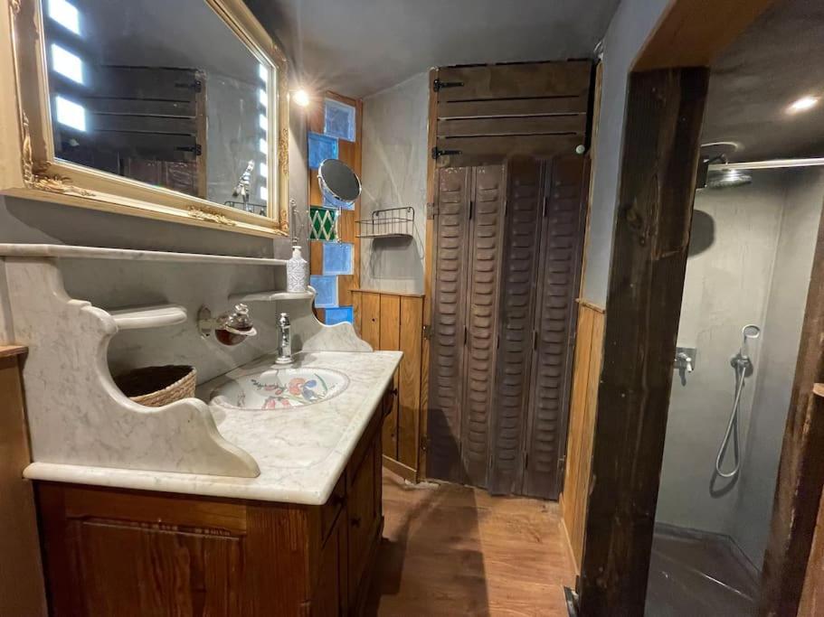 Maison Vigneron - Maison Et Studio Saint-Didier-sur-Beaujeu Ngoại thất bức ảnh