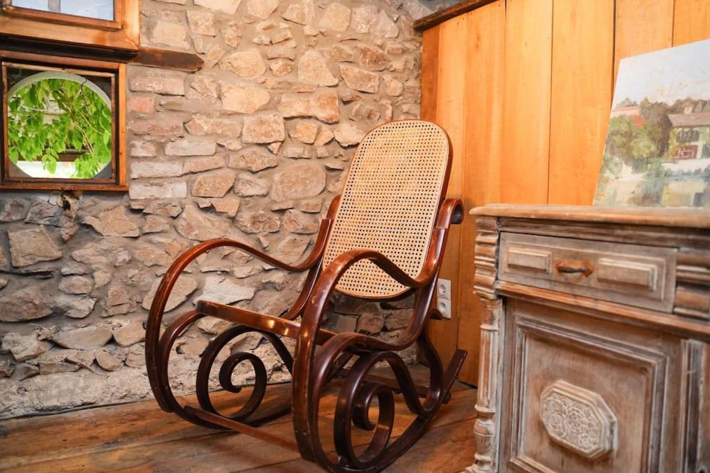 Maison Vigneron - Maison Et Studio Saint-Didier-sur-Beaujeu Ngoại thất bức ảnh
